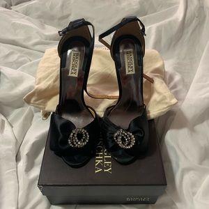 Open toe Badgley Mischka heels